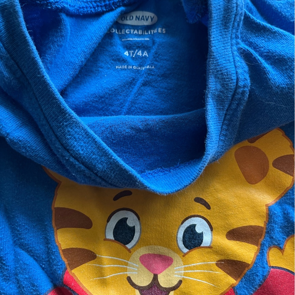 Old Navy.  4T.  Daniel Tiger tee. Blue.